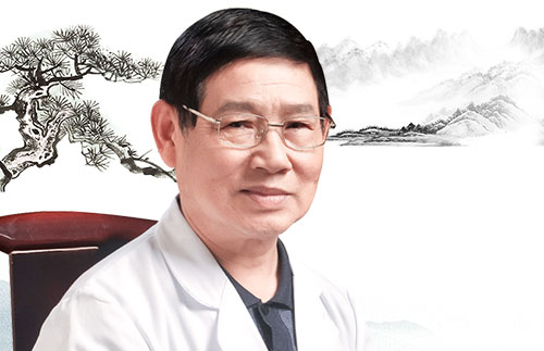 诚顺和中医门诊部的副主任医师吴隆贵