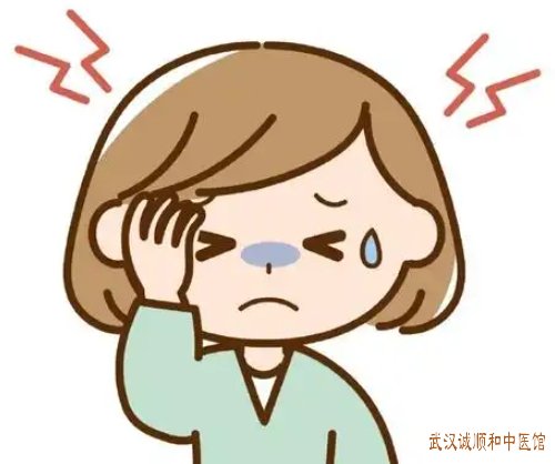 武汉高新大道有个厉害内科老中医：压力大头痛止痛药无效心烦失眠用什么中药方能治好？