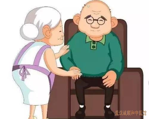 武汉有没有看肾病中医专家门诊：老年人肾衰竭腰膝酸软头晕耳鸣以及小便短黄怎么治疗好？
