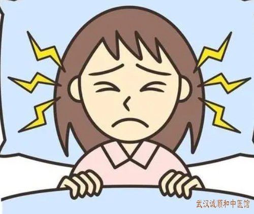 武汉哪个中医看失眠比较好?青年人长期受失眠困扰躺下迟迟无法入眠经常腹胀中医怎么调?